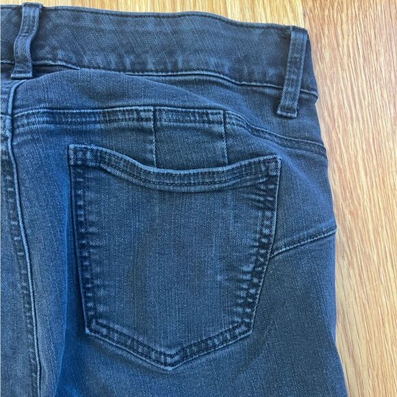 Torrid Womens Bombsheel Skinny Jeans High Rise Stretch  Black Size 12R - Picture 6 of 9